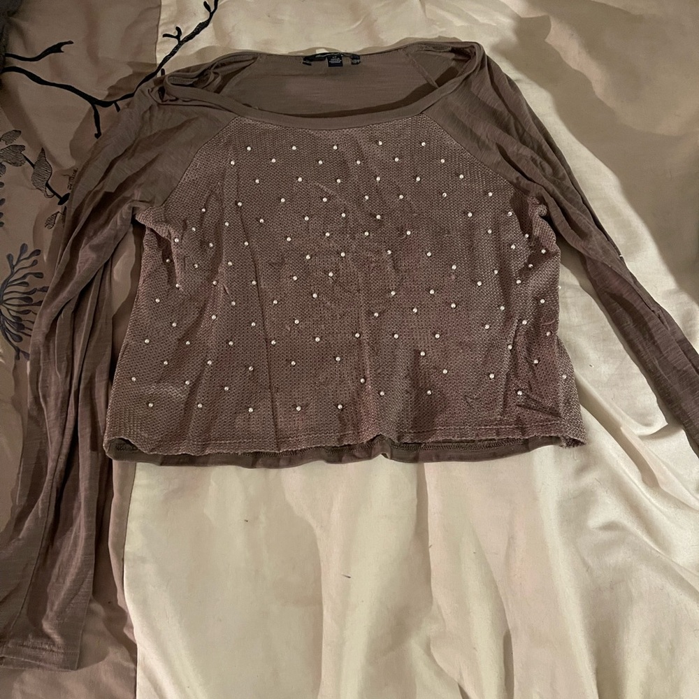 American Eagle Cropped Pearl Sweater
